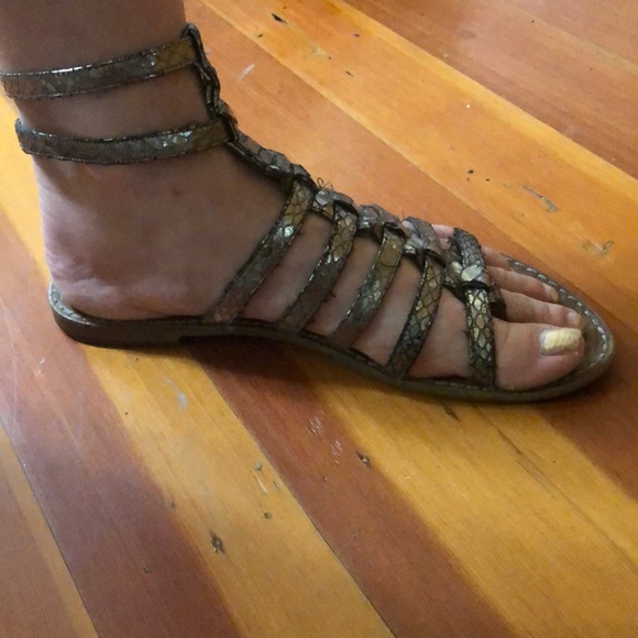 Silver sandals! - Picture 2 of 2
